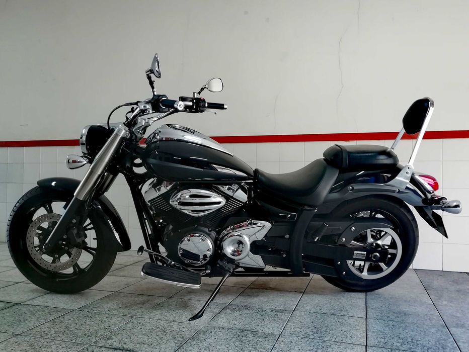 Yamaha Midnight Star 950A