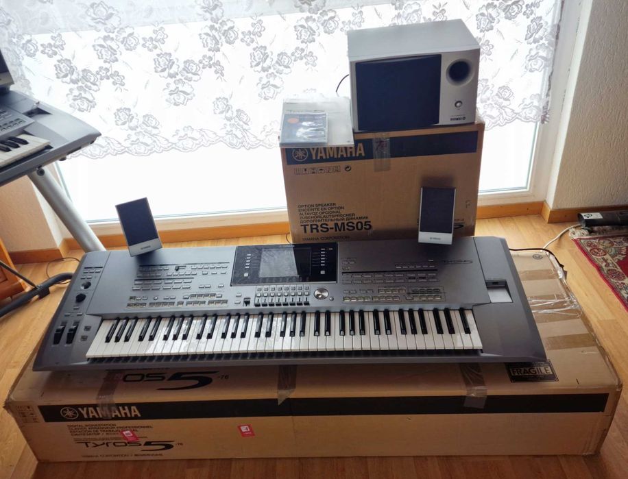 Yamaha Tyros 5-76