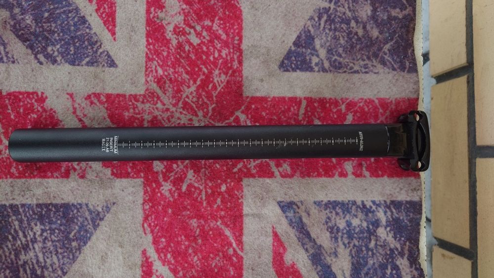 Підседільний штир Giant D-Fuse Alloy