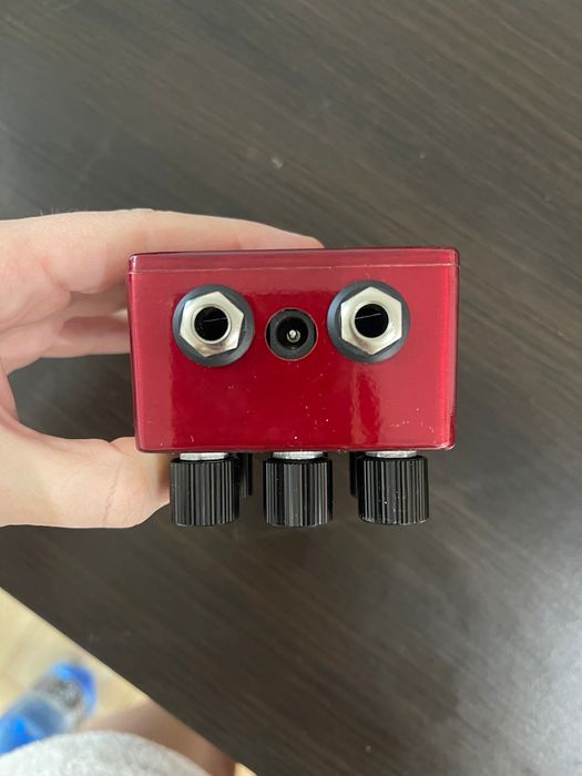 Efekt gitarowy Walrus Audio ERAS – distortion