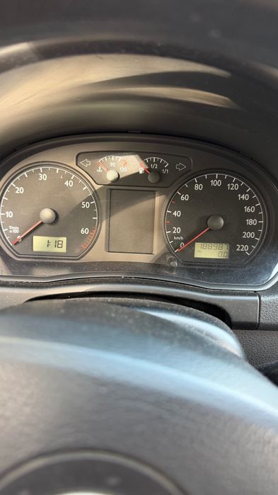 Volkswagen Polo em bom estado geral