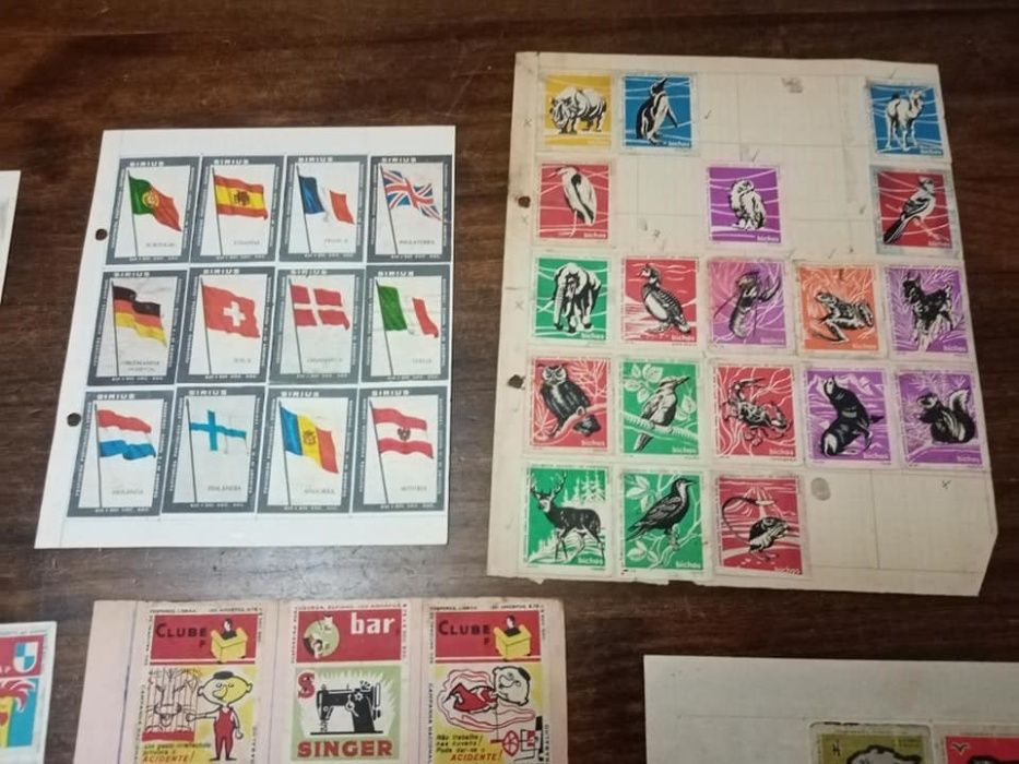 Capas de caixas de fósforos antigas