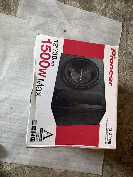 Subwoofer Pioneer + Amplificador JBL – Novos em caixa