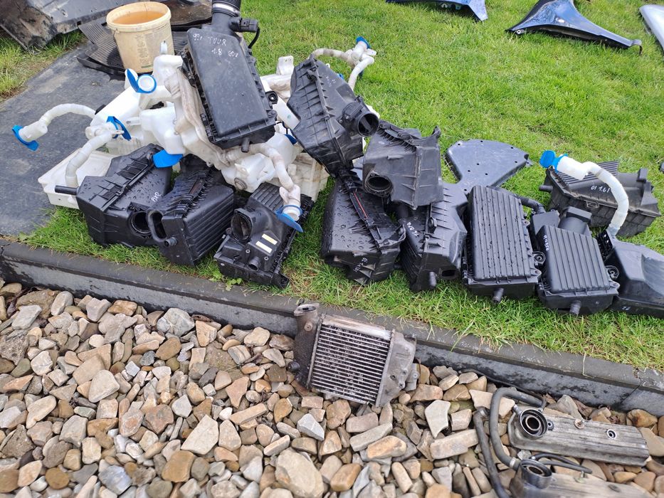 Торпеда.Консоль  Шкода Октавія Тур, Суперб 1,  Суперб 2.  Стан ідеал.