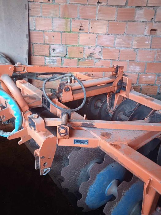 Grade de discos usada