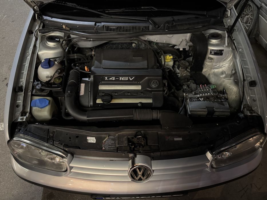 Volkswagen Golf 1998