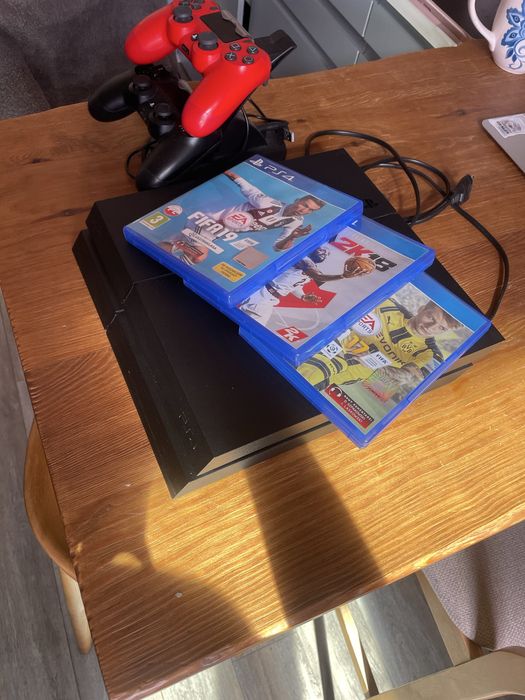 PlayStation 4 (PS4 Fat) 1TB