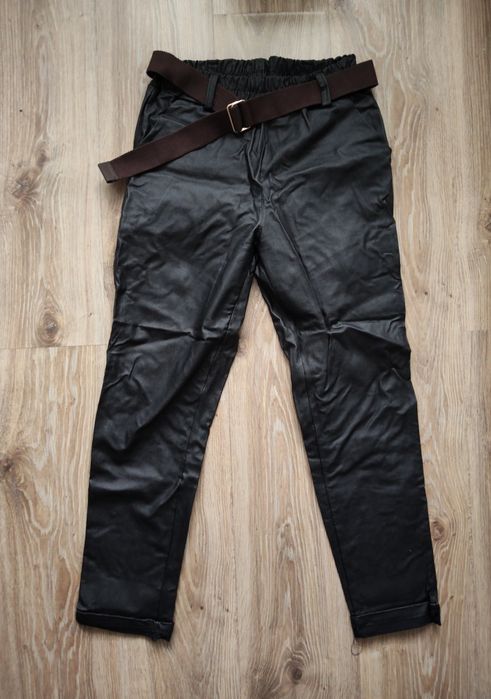 woskowane spodnie Eco skóra italy moda M