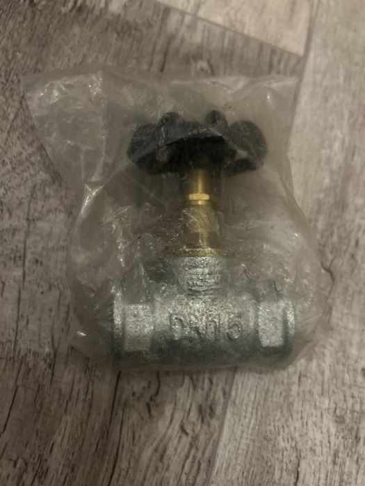 Zawór przelotowy grzybkowy