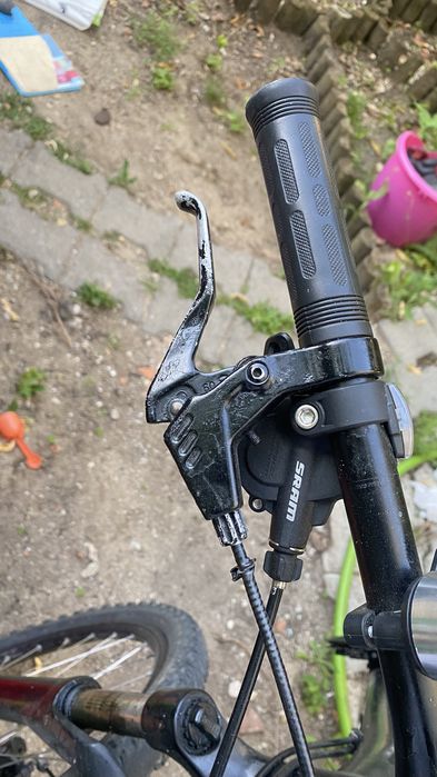Bicicleta preta como nova