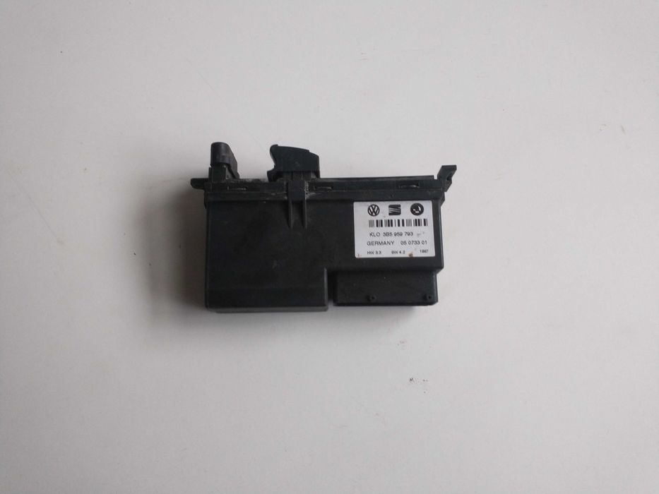 Panel przełącznik szyb Volkswagen Passat B5