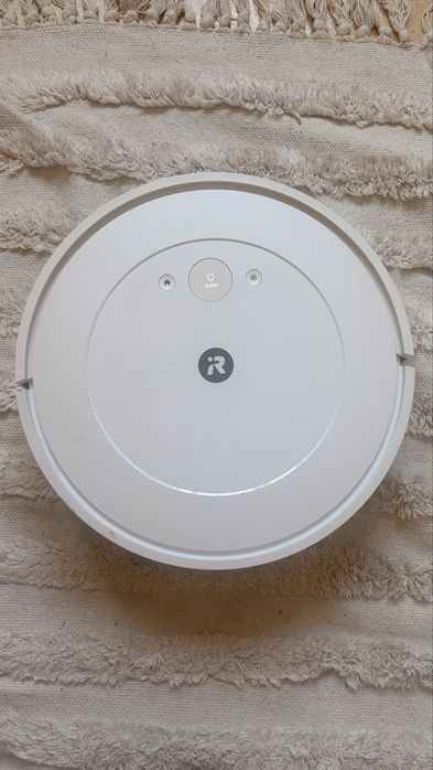 iRobot romba essential 1 mes
