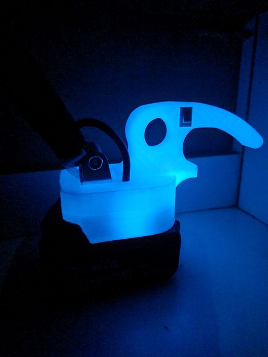 Адаптер фонар прожектор під акумулятор макіта 18в Makita ltx