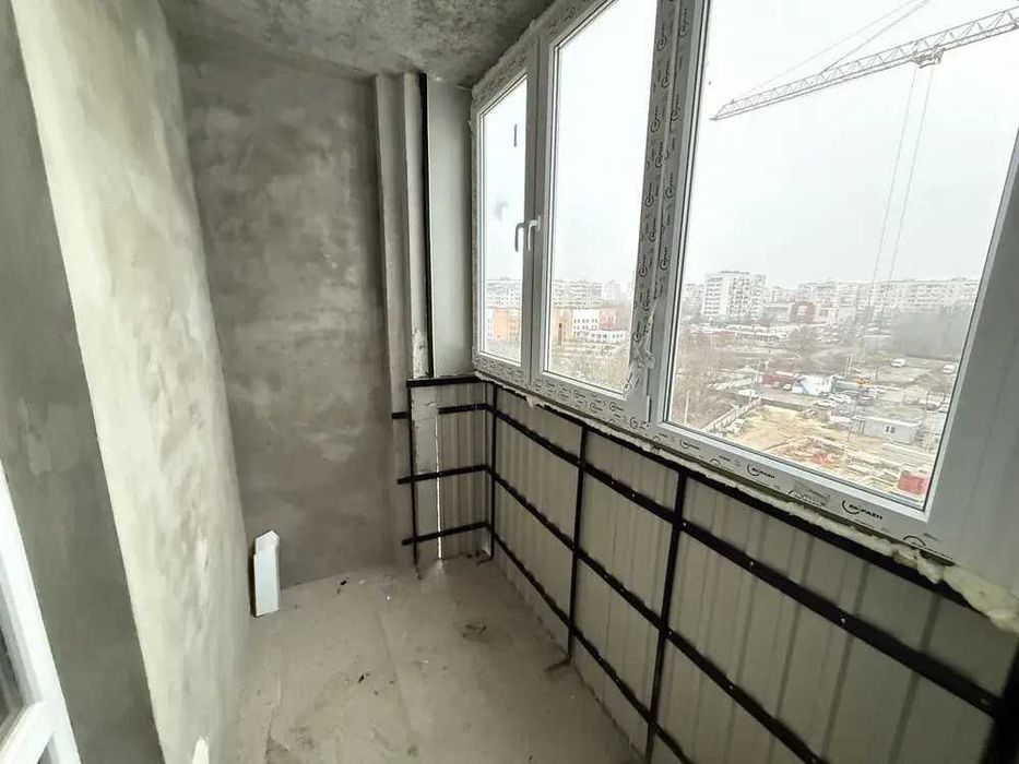 Продаж 1-кімнатної квартири в новому цегляному будинку по вул. Героїв України