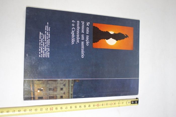 Livro - NÓS O POVO . A Historia do Capitólio dos E. U. América - 1968