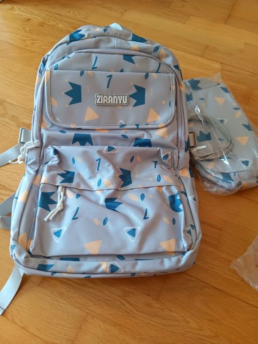 Conjunto Mochila + lancheira - Novos