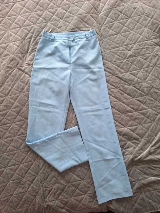 Eleganckie błękitne spodnie