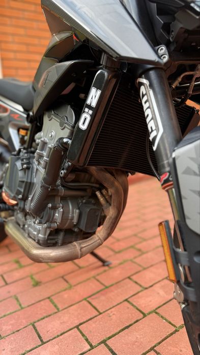 Мотоцикл КТМ (KTM 790 Duke R )