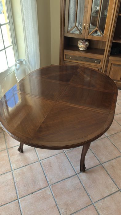 Mesa holandesa redonda oval