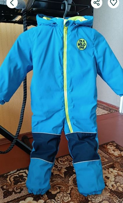 Продам комбінезон зимовий на хлопчика 98/104
