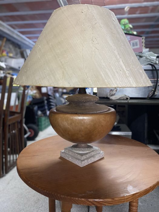 Candeeiro – Estilo Clássico e Aconchegante