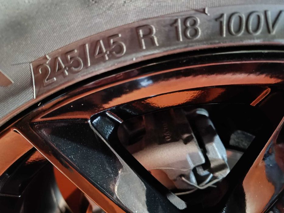 Oryginalne Felgi Volvo 18 Cali Wraz z Oponami