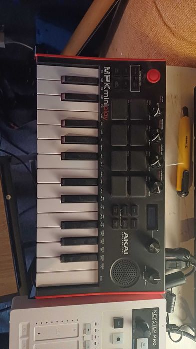 Akai mpk mini play mk3