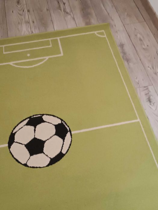 Dywan boisko piłkarskie piłka nożna 140x200