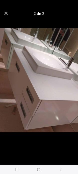 Móvel casa de banho com lavatório