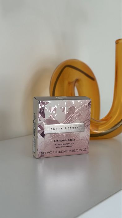 ХАЙЛАЙТЕР Fenty Beauty Diamond Bomb 2,8г ОРИГІНАЛ