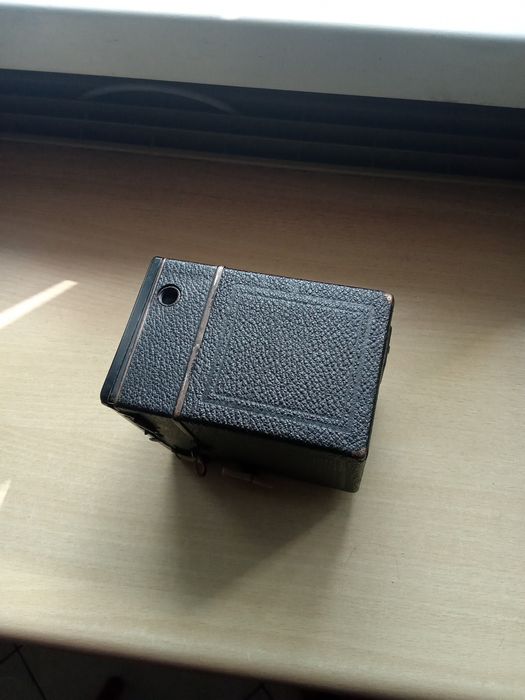 Retro aparat fotograficzny Swiss Ikon Box-Tengor, model  54-2