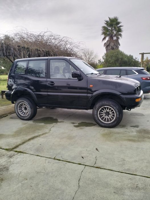 Nissan Terrano 2