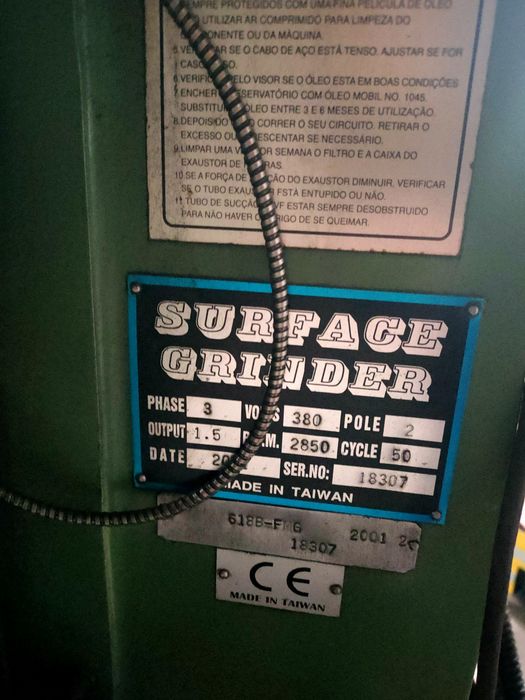 Retificadora plana em bom estado