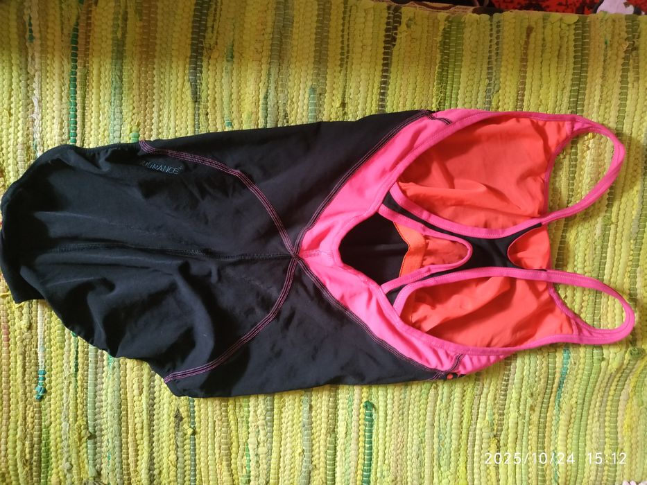 Суцільний купальник Speedo новий