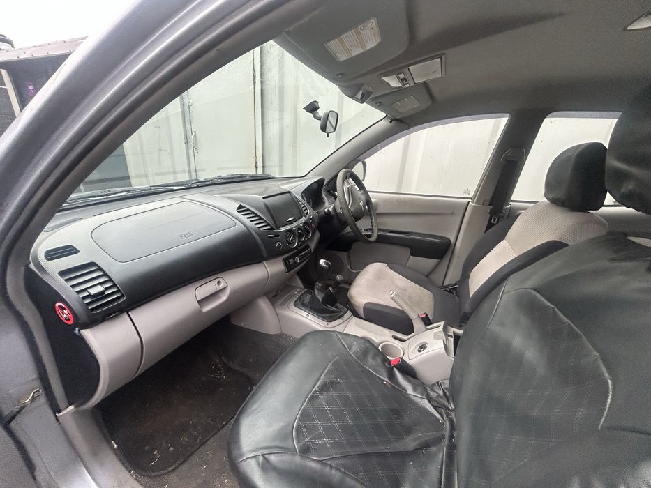 L 200 navara hilux ranger для зсу пікап