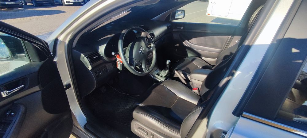 Toyota Avensis 2.2 D4D