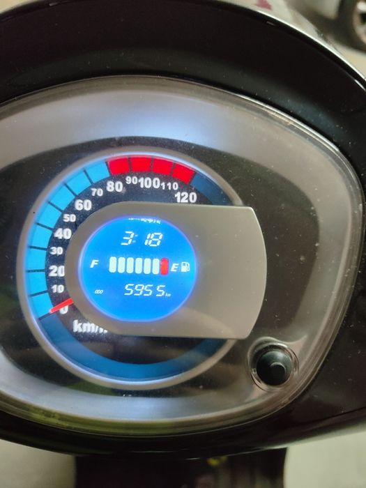 Scooter 125cc com 6000km