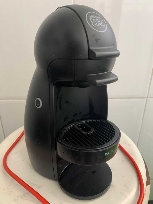 Máquina de Café Dolce Gusto Preto Mate