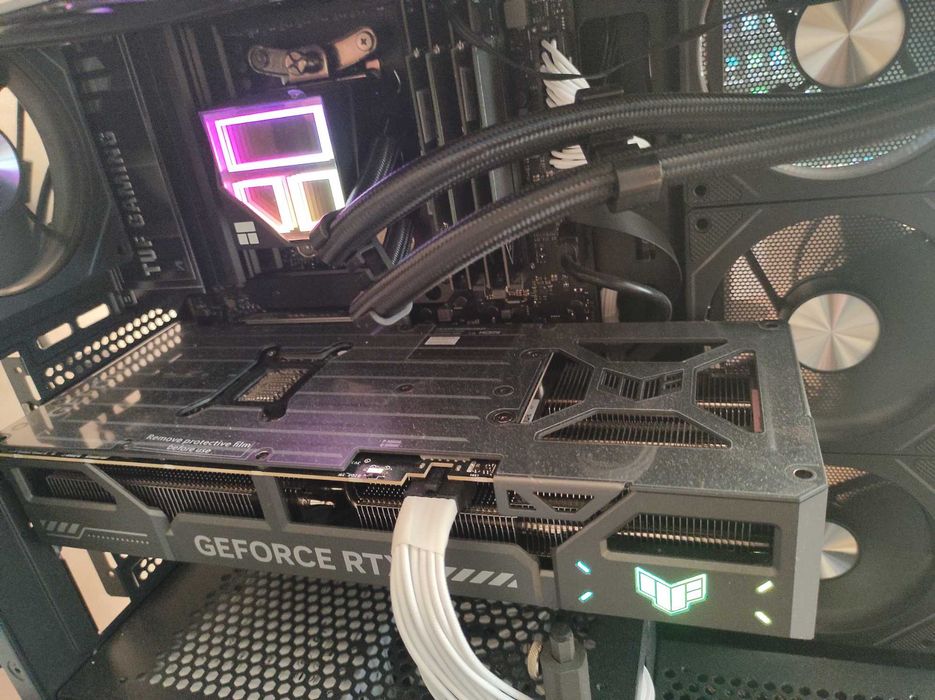 rtx5070ti 9800x3d 32gb 1000w