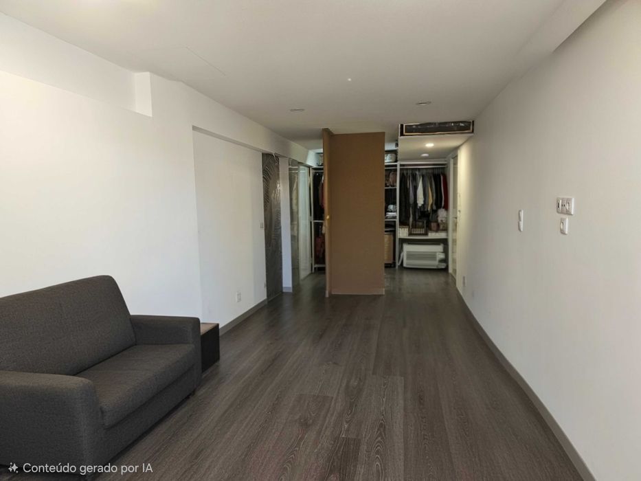 Apartamento T2+1 Remodelado com 2 Suites e Garagem Dupla – Paranhos, Porto (Possibilidade de Venda Conjunta com Loja)