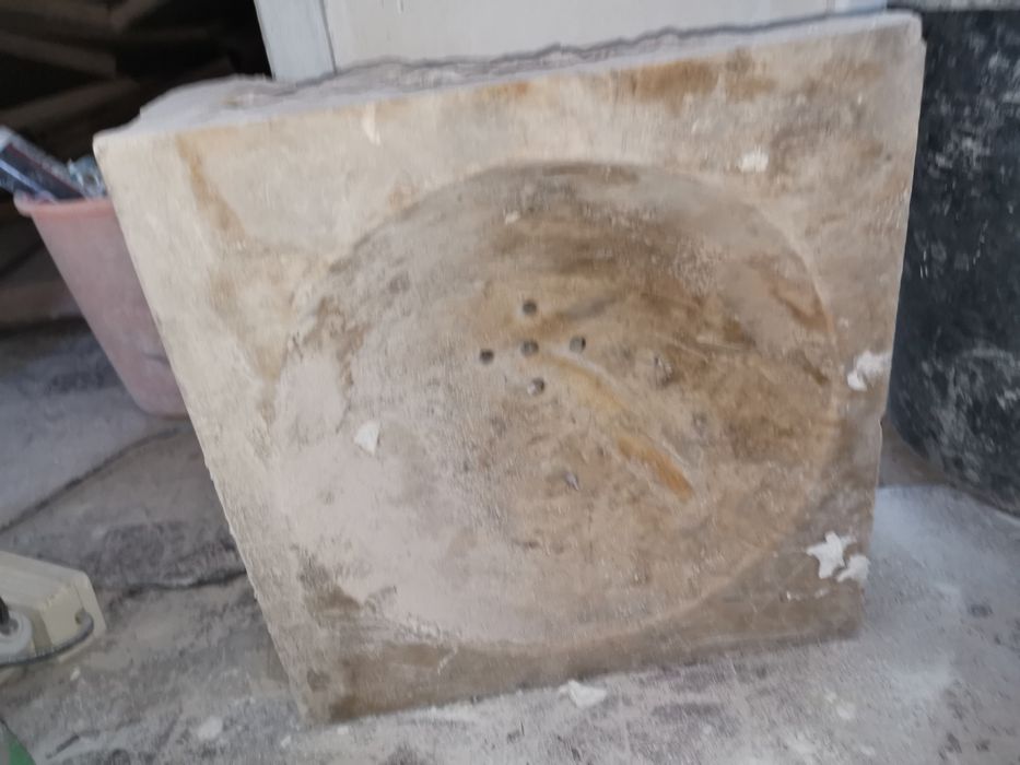 Lavatório /pia em pedra