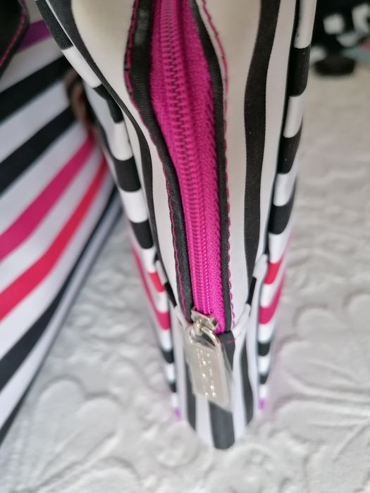 Conjunto mala e bolsa