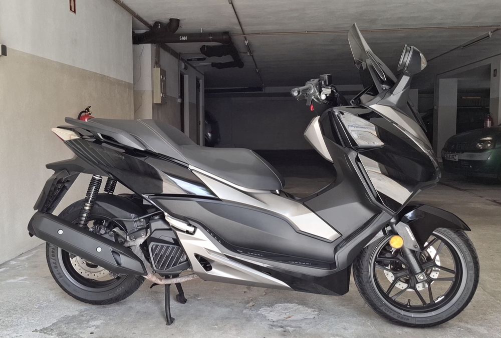 HONDA  Forza 125