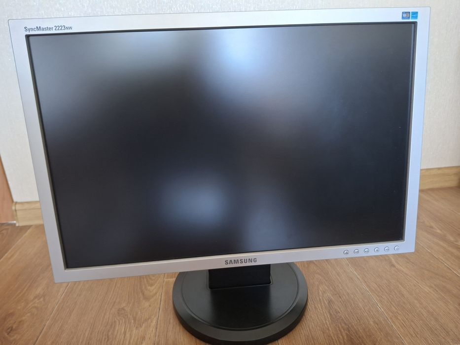 Монітор Samsung 2223NW