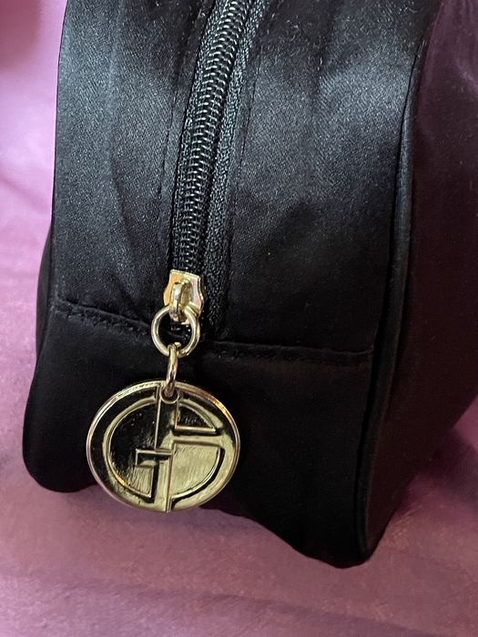 Kosmetyczka Giorgio Armani +gratis niespodzianka