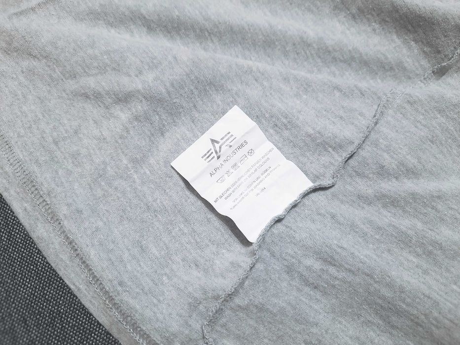 Футболка Alpha Industries