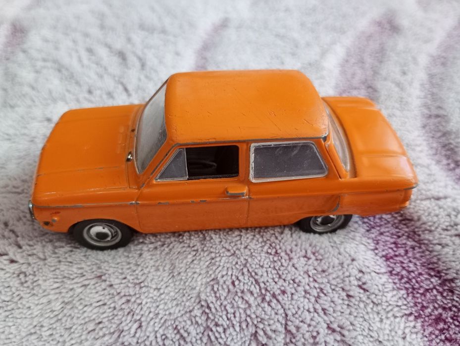 Моделі авто одним лотом