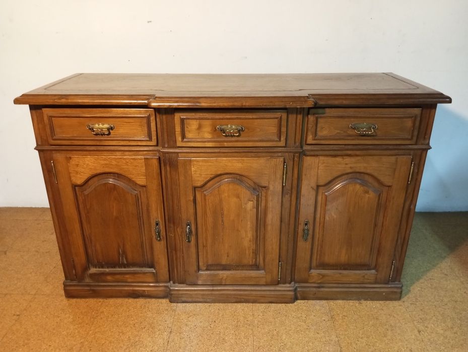 Armário castanho