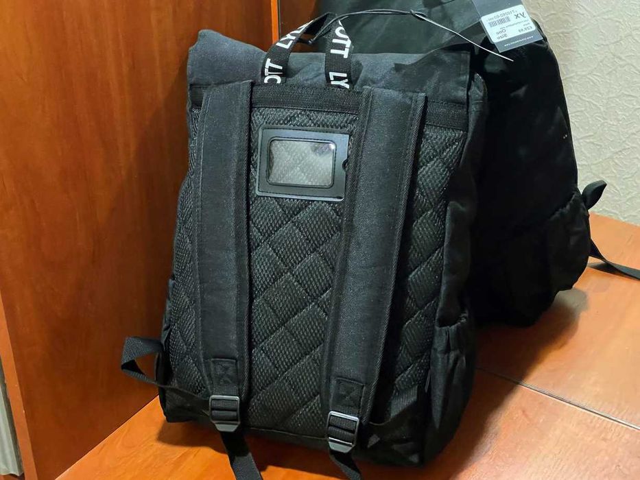 Lyle Scott eagle backpack black 950 Olx