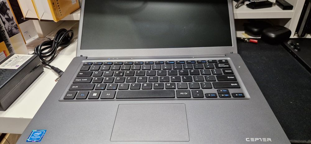 LaptopCepter 14 cali dysk 120GB SSD  Win11 jak nowy!!